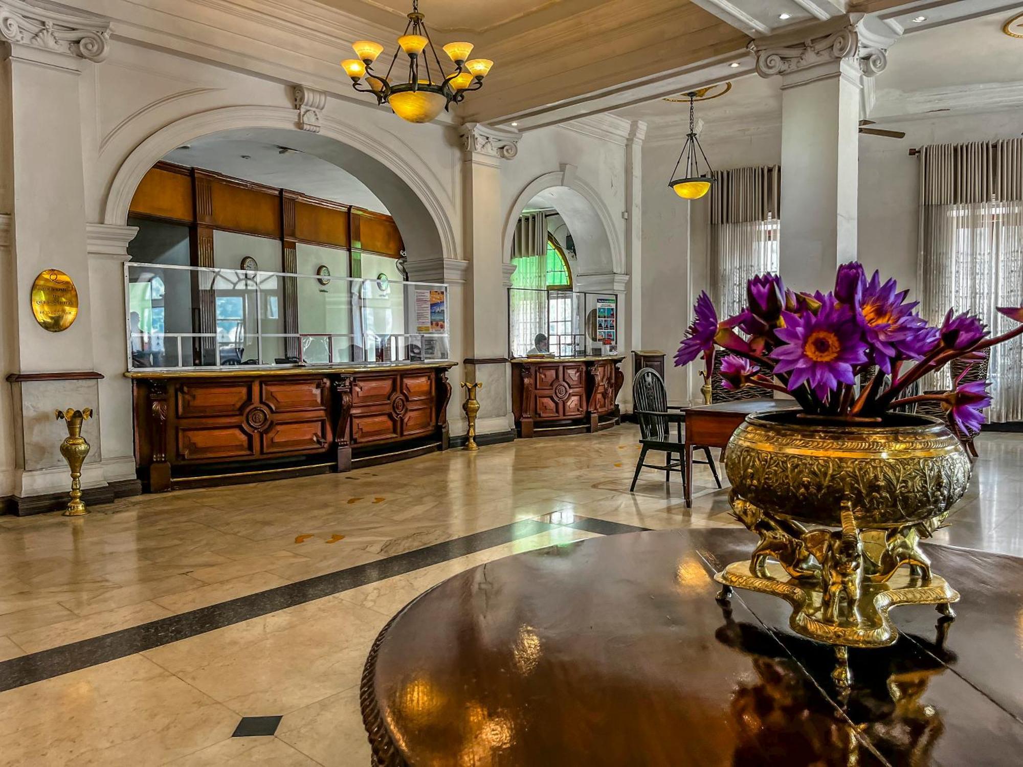 Queen'S Hotel Kandy Zewnętrze zdjęcie
